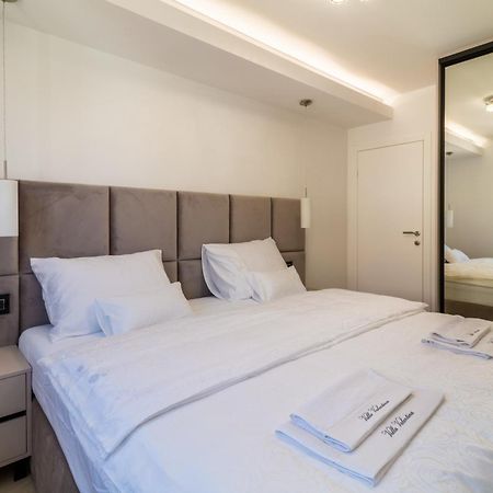 Beach Villa Valentina โตรกีร์ ห้อง รูปภาพ
