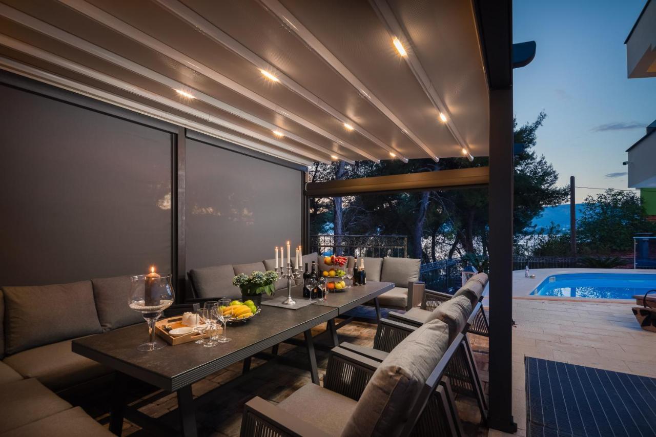 Beach Villa Valentina โตรกีร์ ภายนอก รูปภาพ