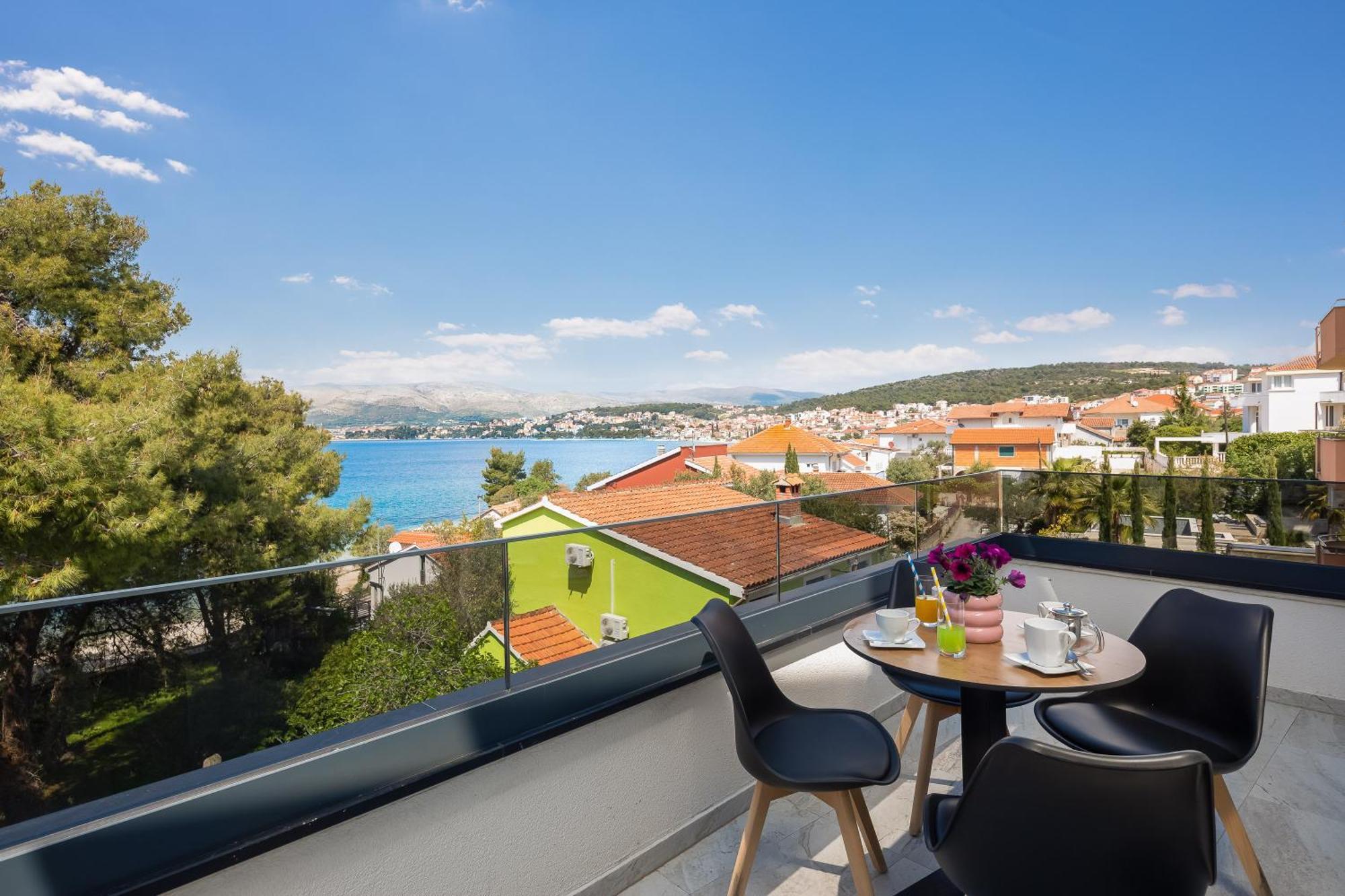 Beach Villa Valentina โตรกีร์ ห้อง รูปภาพ