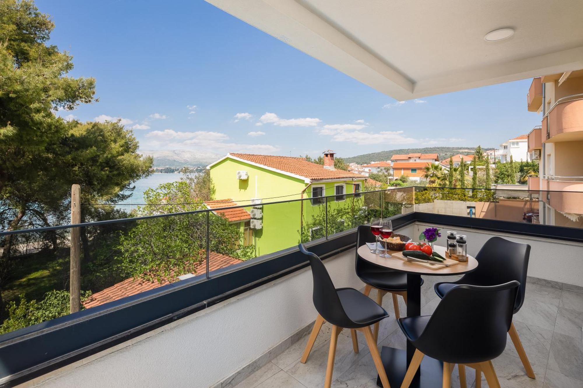Beach Villa Valentina โตรกีร์ ห้อง รูปภาพ
