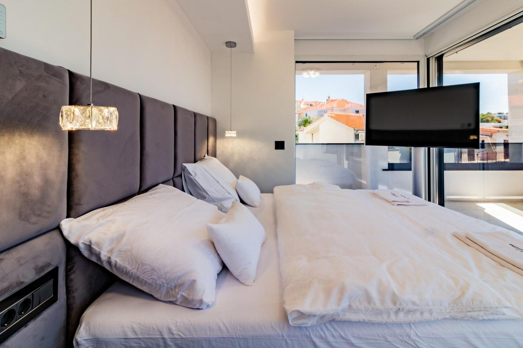 Beach Villa Valentina โตรกีร์ ห้อง รูปภาพ
