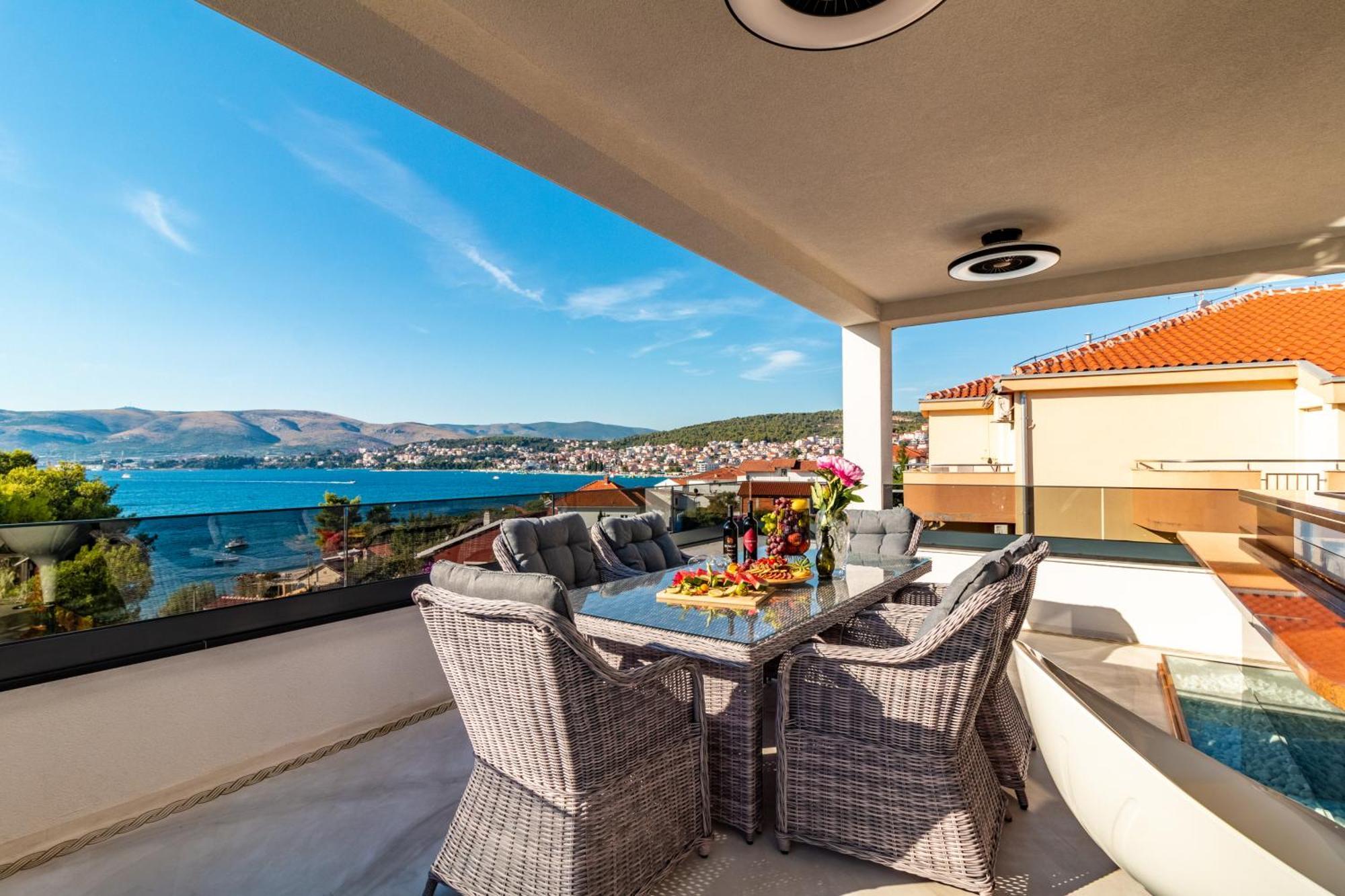 Beach Villa Valentina โตรกีร์ ห้อง รูปภาพ